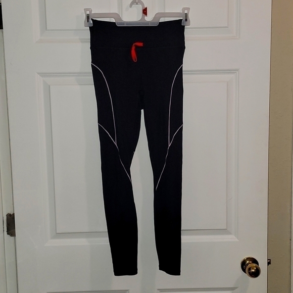 Fabletics Leggings - Picture 1 of 5